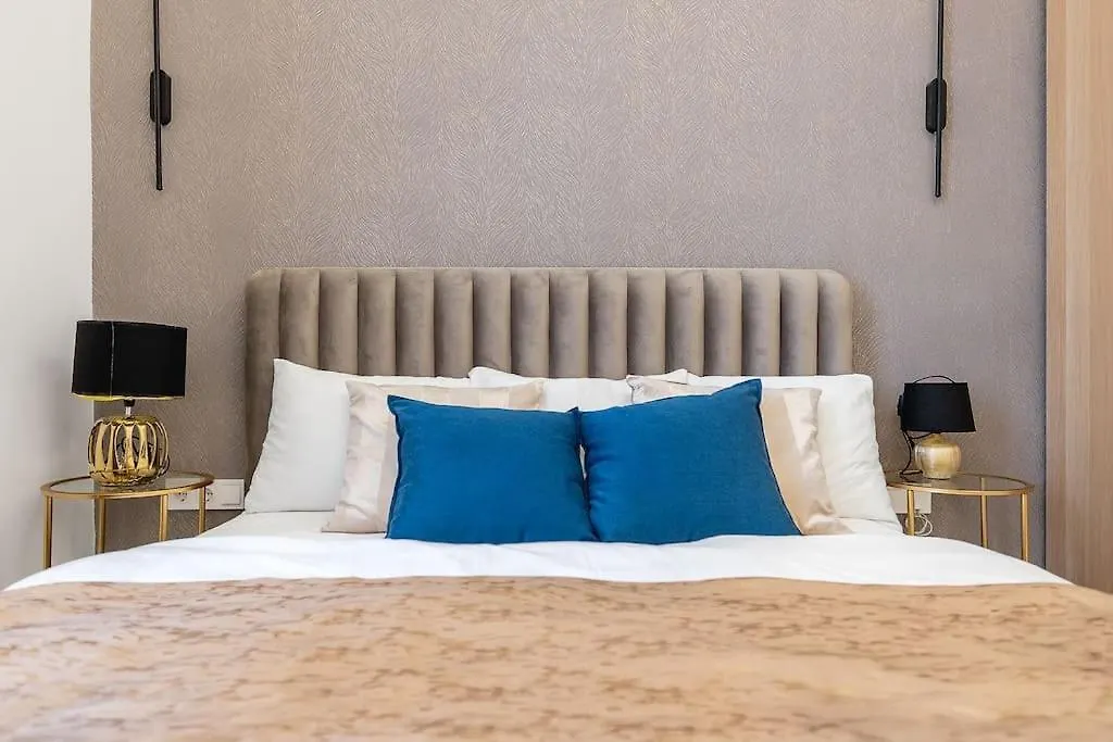 Apartmán Deluxe Central Budapest Retreat - Free Parking